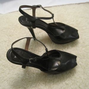 HUGO BOSS Leather Stiletto sandal